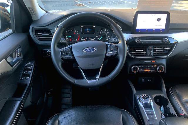 Certified 2022 Ford Escape SEL image 5