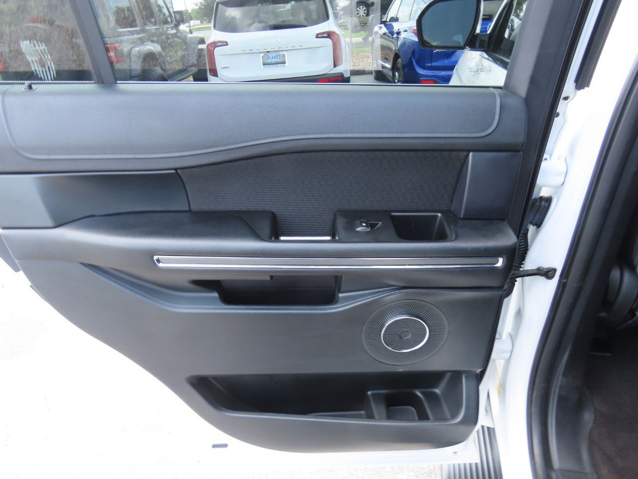 Certified 2020 Ford Expedition XLT RWD image 19