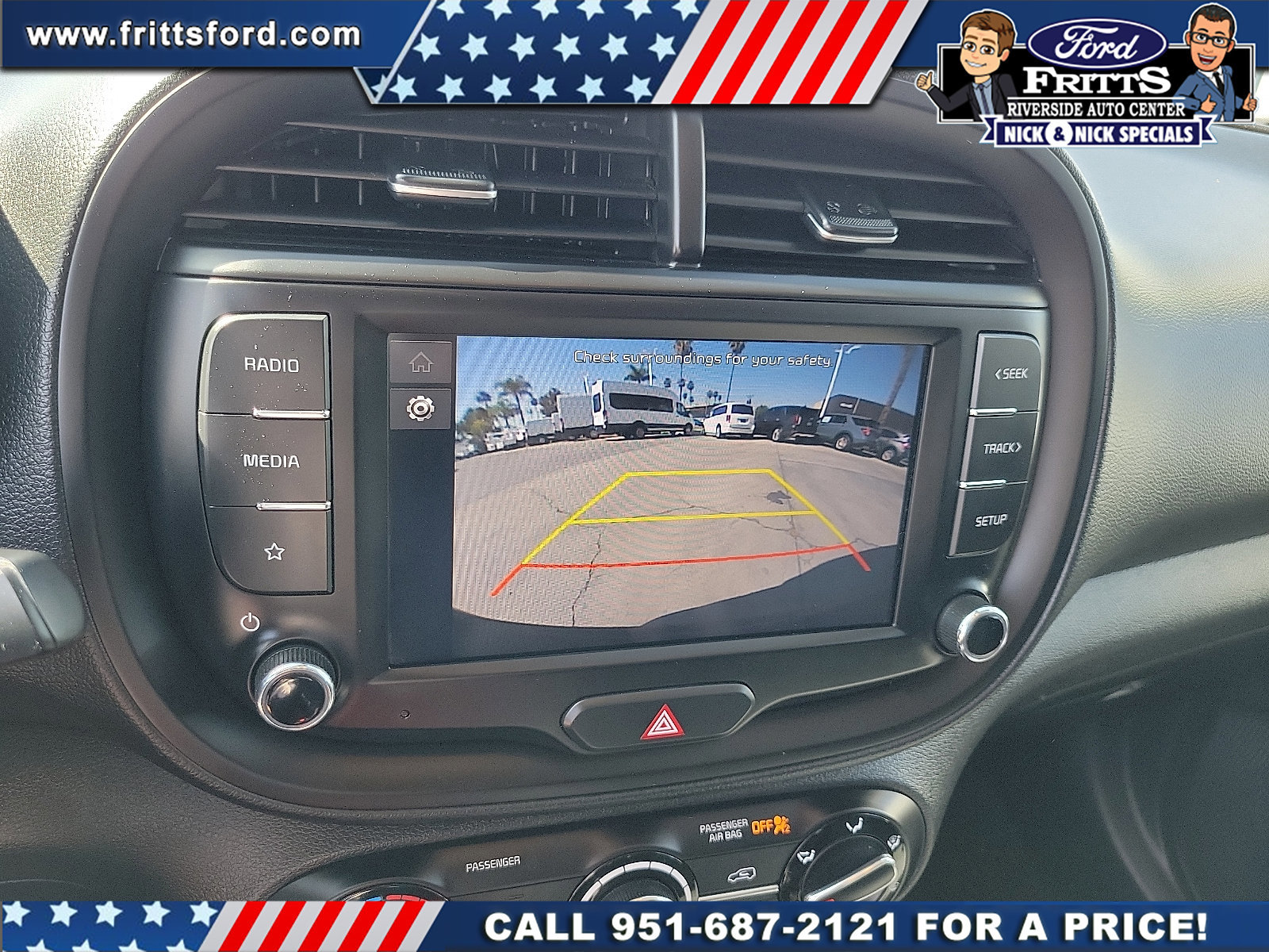 Used 2023 Kia Soul LX FWD image 11