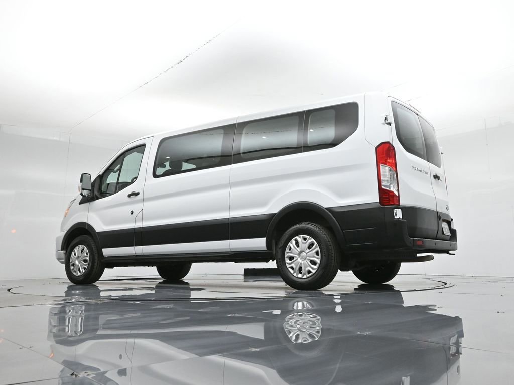 Certified 2022 Ford Transit 350 XLT image 21