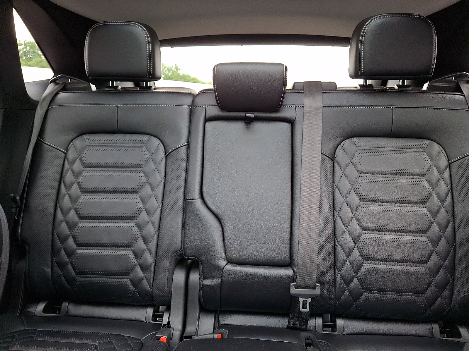 Certified 2023 Ford Escape SE w/ PHEV Premium Package FWD image 19