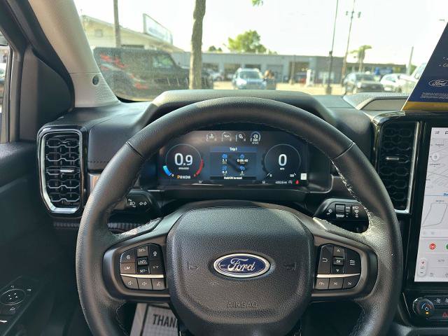 Certified 2025 Ford Ranger Lariat w/ FX4 Off-Road Package AWD/4WD image 16