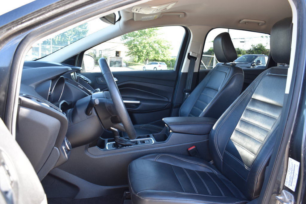 Certified 2018 Ford Escape Titanium FWD image 6