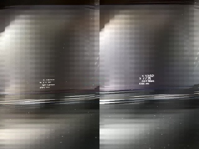 Used 2019 Jaguar E-PACE SE image 23