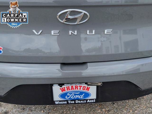Used 2023 Hyundai Venue SEL FWD image 34