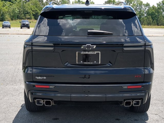 Used 2024 Chevrolet Traverse RS FWD image 5
