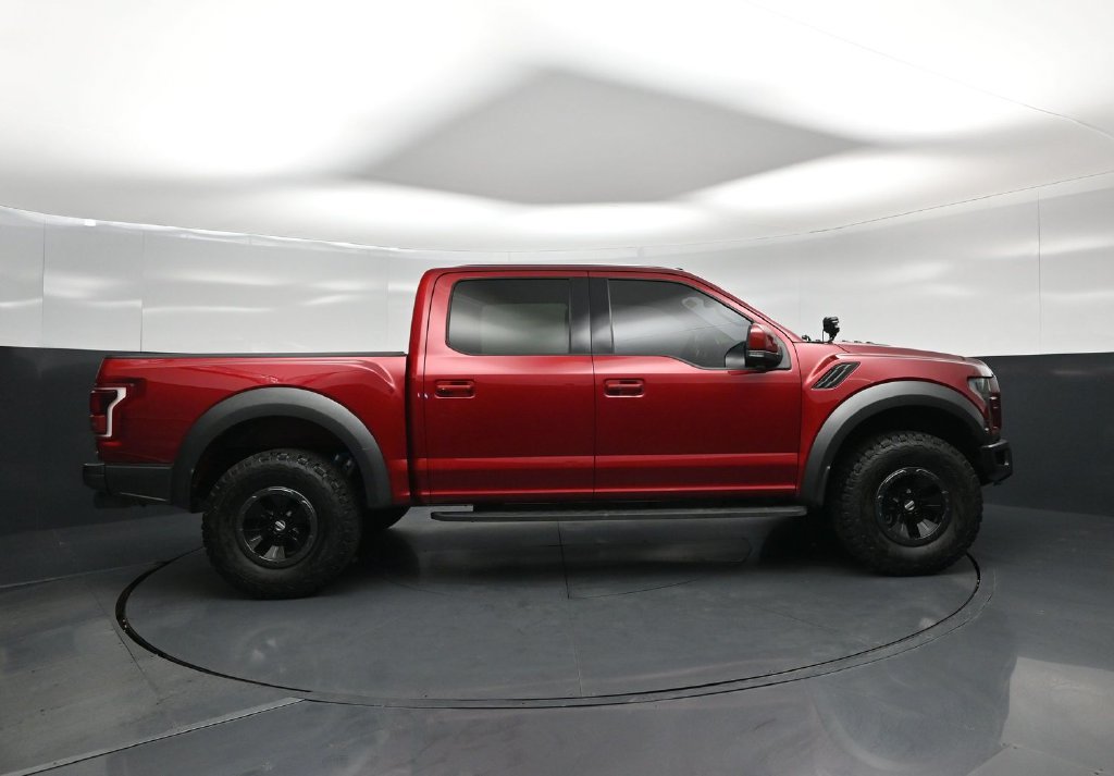 Certified 2017 Ford F150 Raptor w/ Equipment Group 802A Luxury AWD/4WD image 23