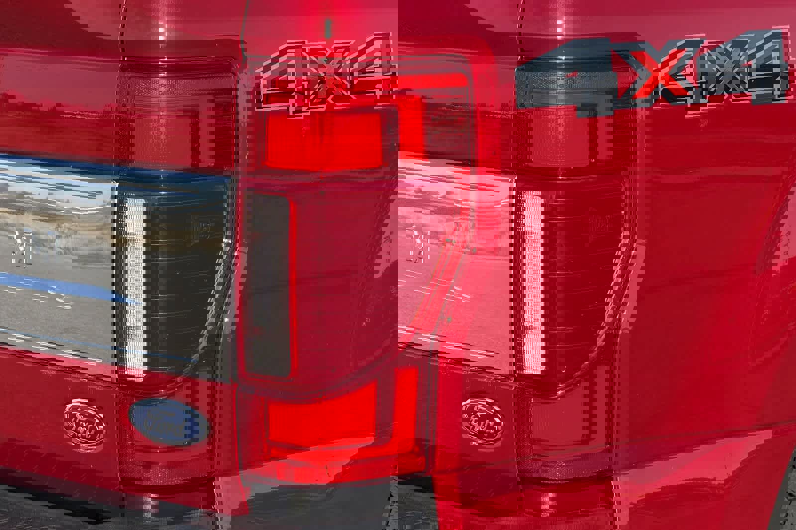 Certified 2020 Ford F250 Platinum image 27