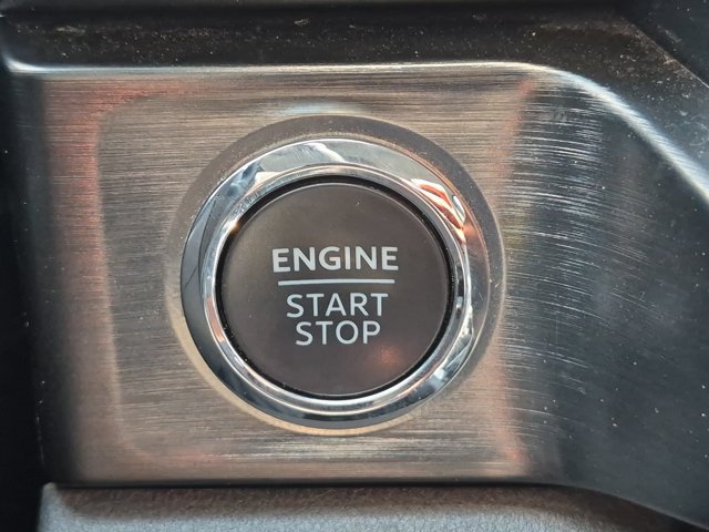Certified 2023 Ford F350 4x4 Crew Cab Super Duty image 28