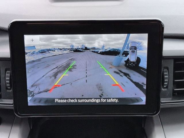 Certified 2023 Ford Explorer XLT image 12