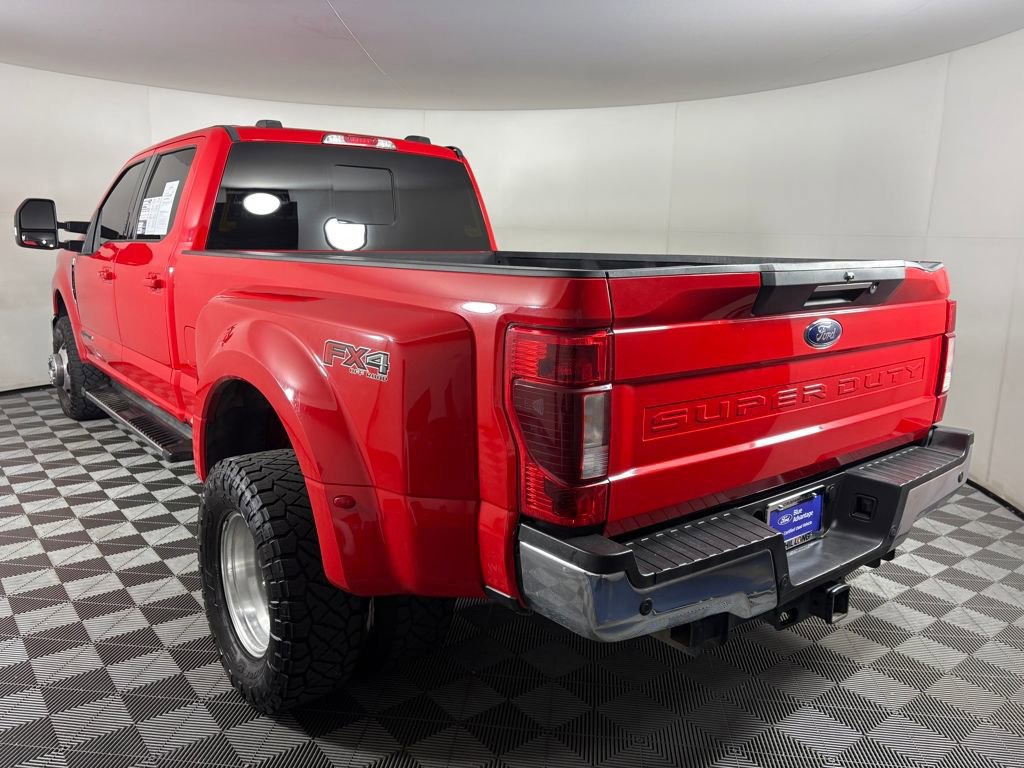 Certified 2020 Ford F350 Lariat w/ Lariat Ultimate Package image 3