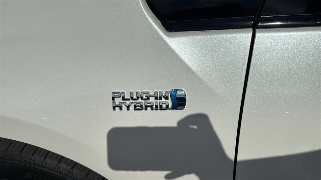 Used 2019 Toyota Prius Prime Premium image 8