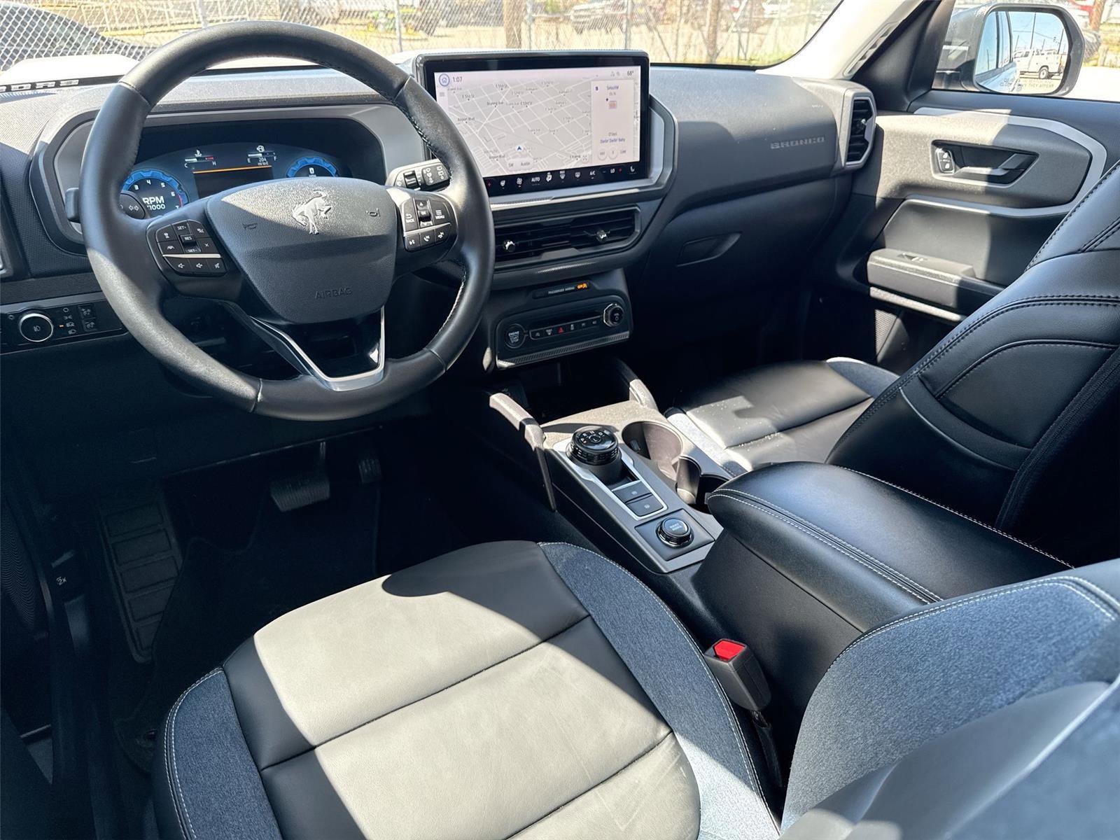 Certified 2025 Ford Bronco Sport Outer Banks w/ Outer Banks Tech Package+ image 32