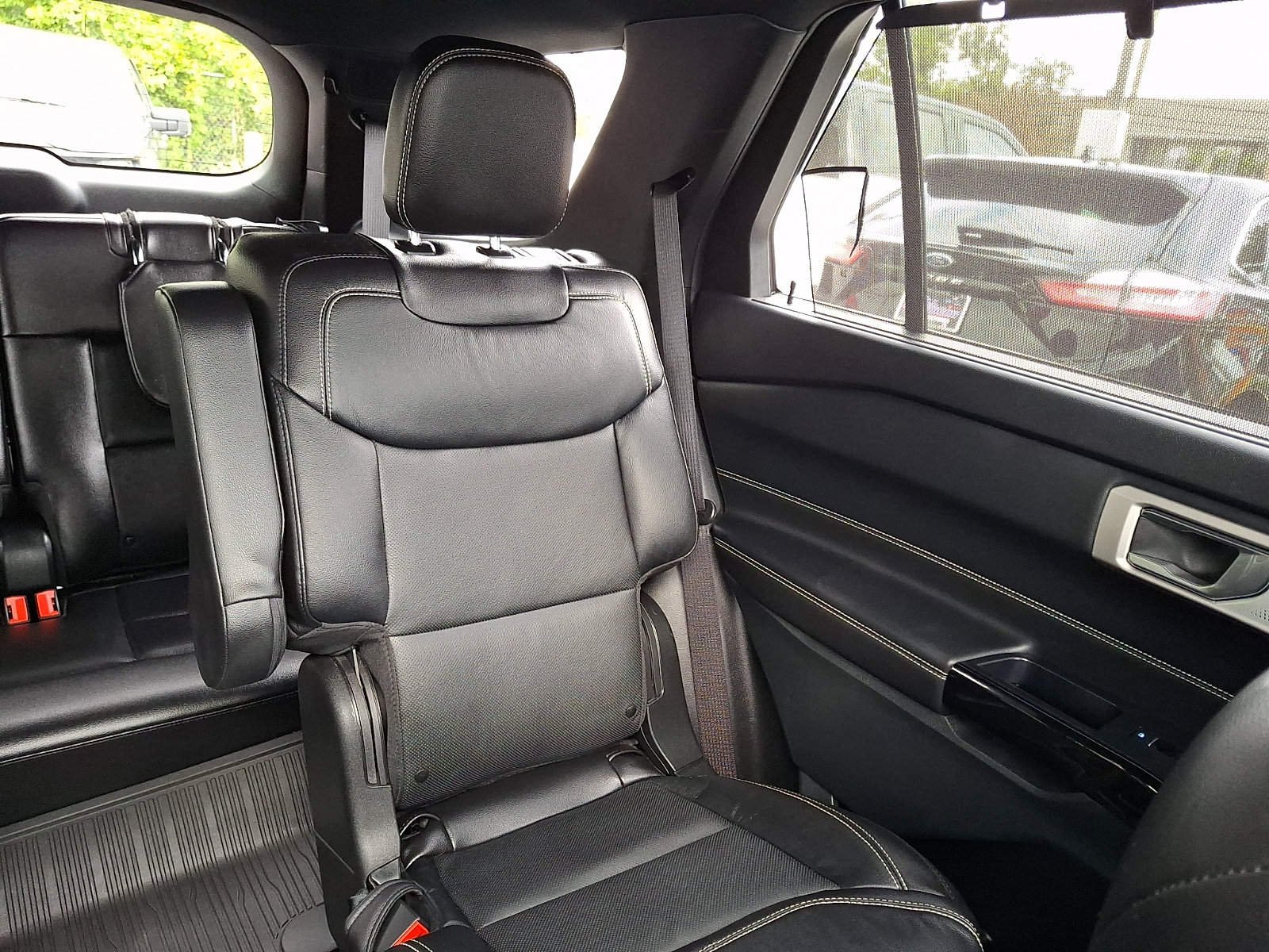 Certified 2024 Ford Explorer ST w/ Equipment Group 401A AWD/4WD image 20