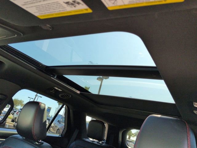 Certified 2023 Ford Explorer ST-Line w/ Class IV Trailer Tow Package image 20