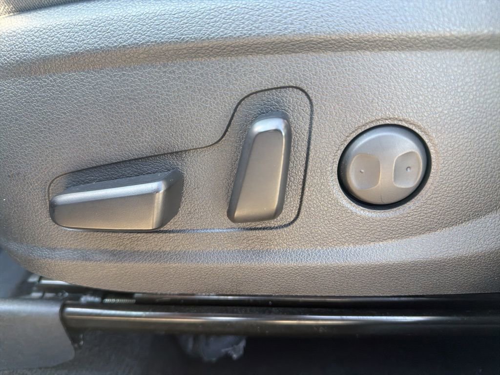 Used 2021 Hyundai Santa Fe SEL image 15