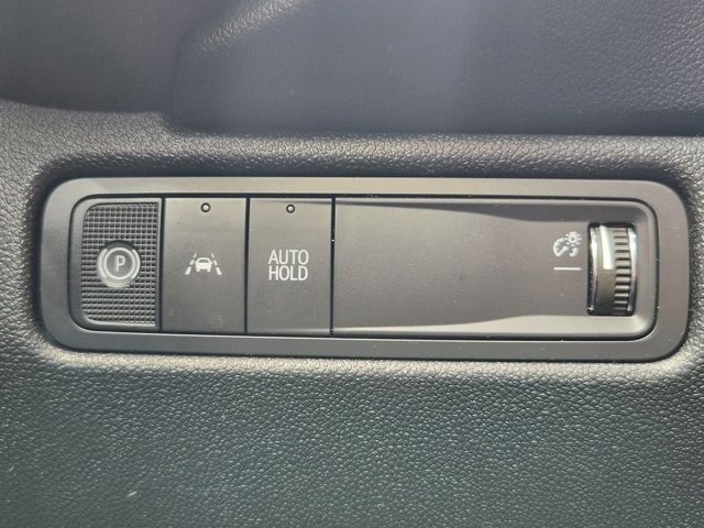 Used 2025 Chevrolet Equinox EV LT image 19