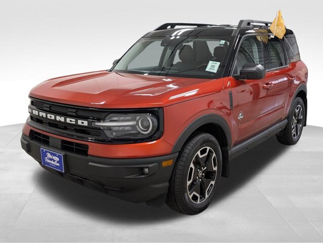 Certified 2024 Ford Bronco Sport Outer Banks w/ Tech Package AWD/4WD image 19