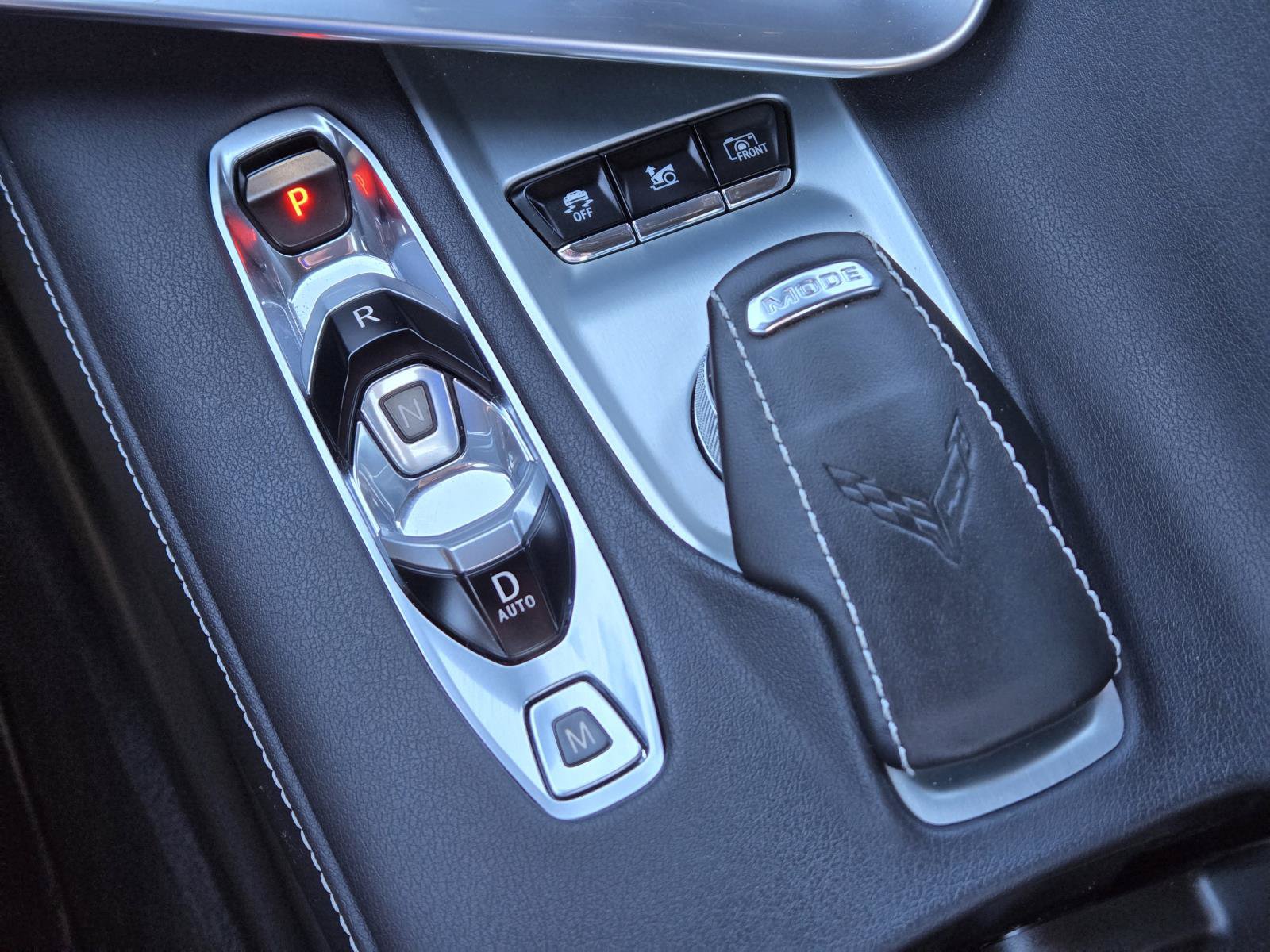 Used 2024 Chevrolet Corvette Stingray Preferred Conv w/ Z51 Performance Package RWD image 27