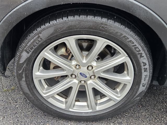 Certified 2017 Ford Explorer Limited w/ Equipment Group 301A FWD image 18