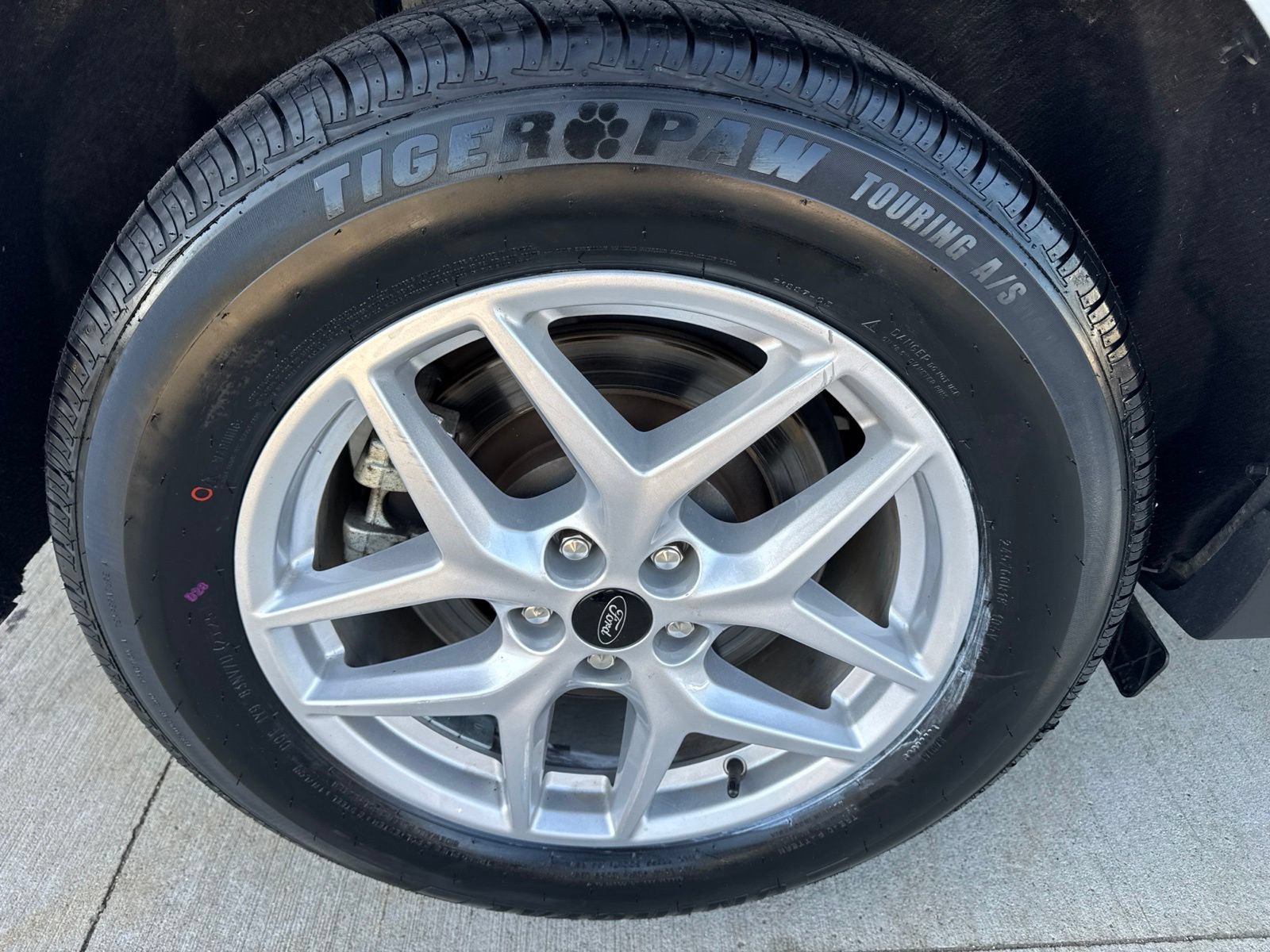Certified 2024 Ford Edge SEL w/ Convenience Package AWD/4WD image 20