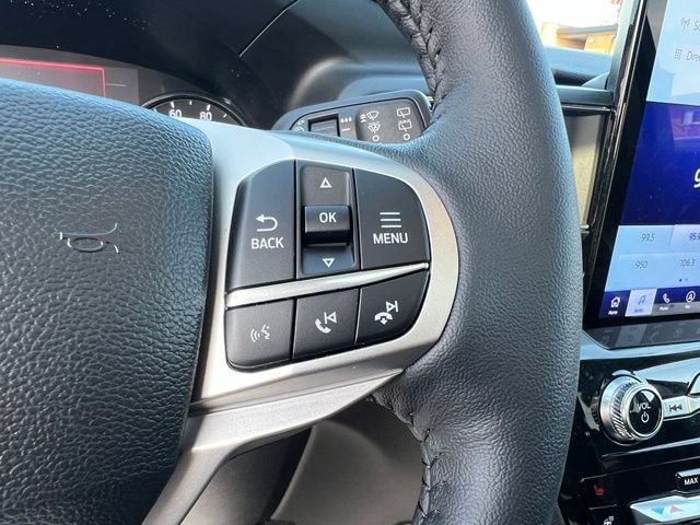 Certified 2024 Ford Explorer Limited w/ Limited Technology Package AWD/4WD image 9