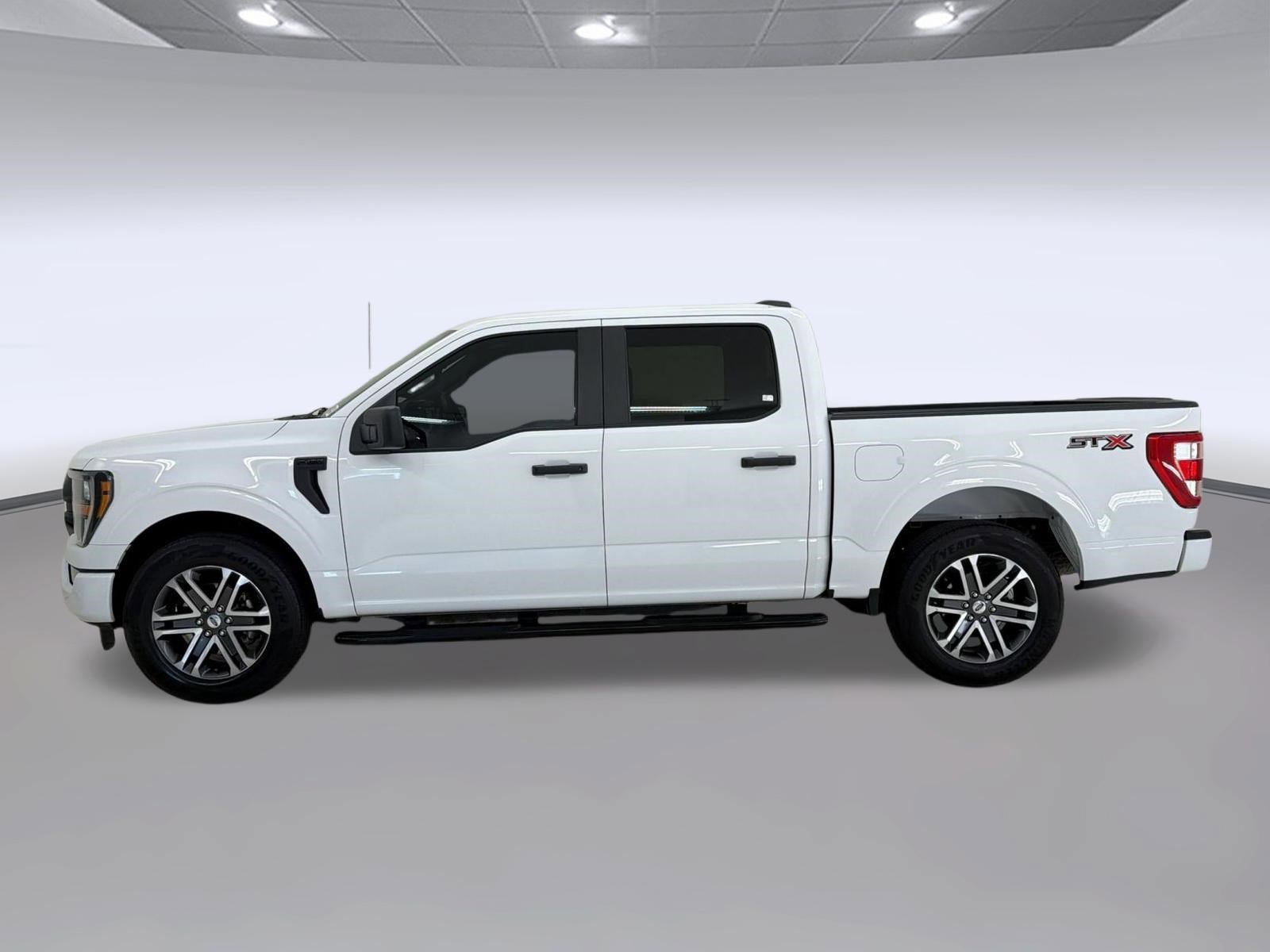 Certified 2023 Ford F150 XL w/ STX Appearance Package RWD image 2