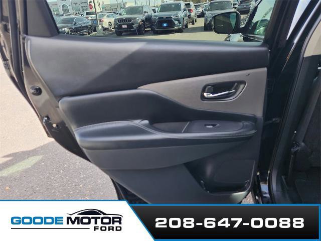 Used 2022 Nissan Murano S image 21