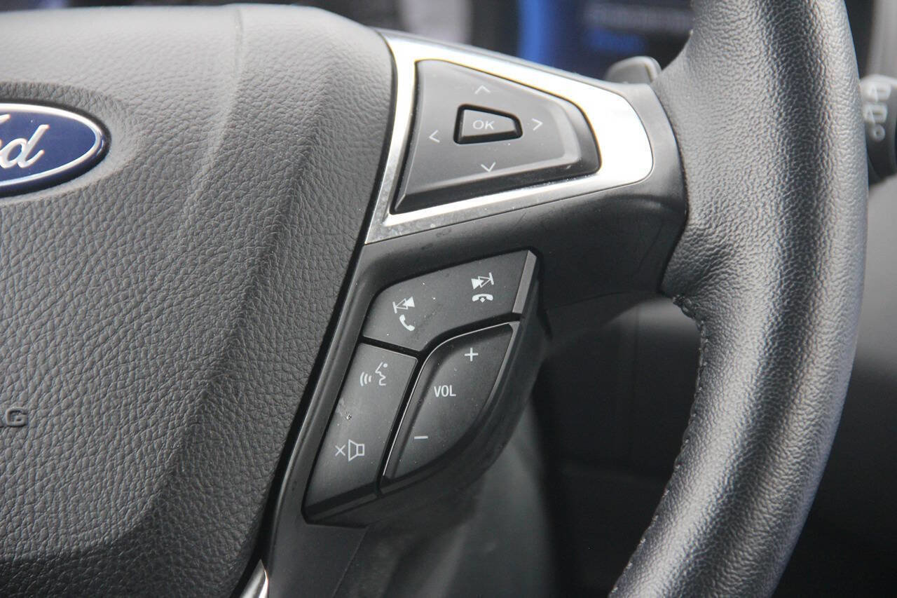Certified 2023 Ford Edge SEL w/ Convenience Package AWD/4WD image 18