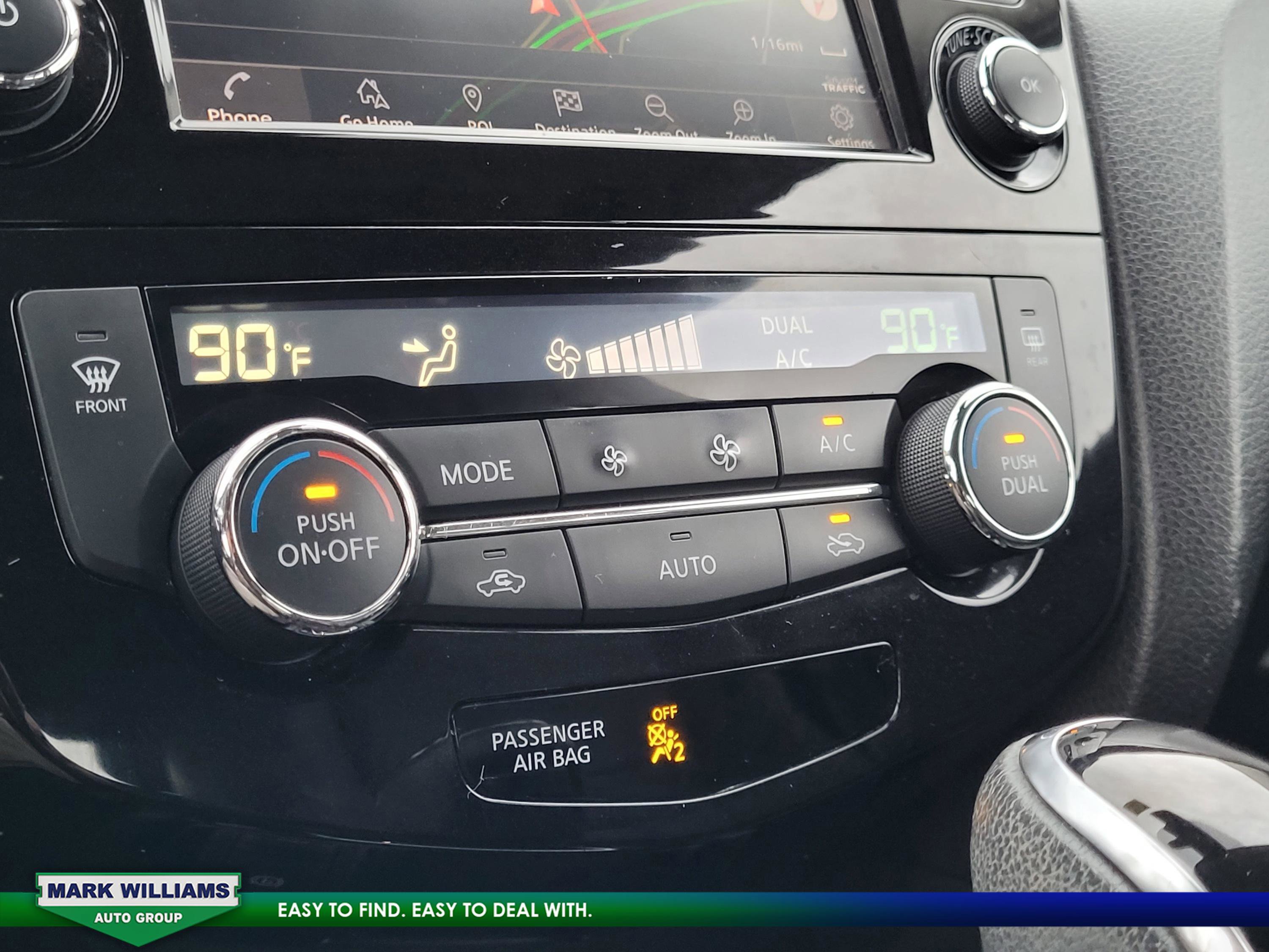 Used 2022 Nissan Rogue Sport SL w/ Premium Package image 23