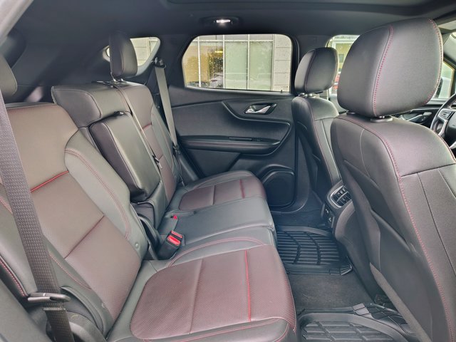 Used 2021 Chevrolet Blazer RS FWD image 17