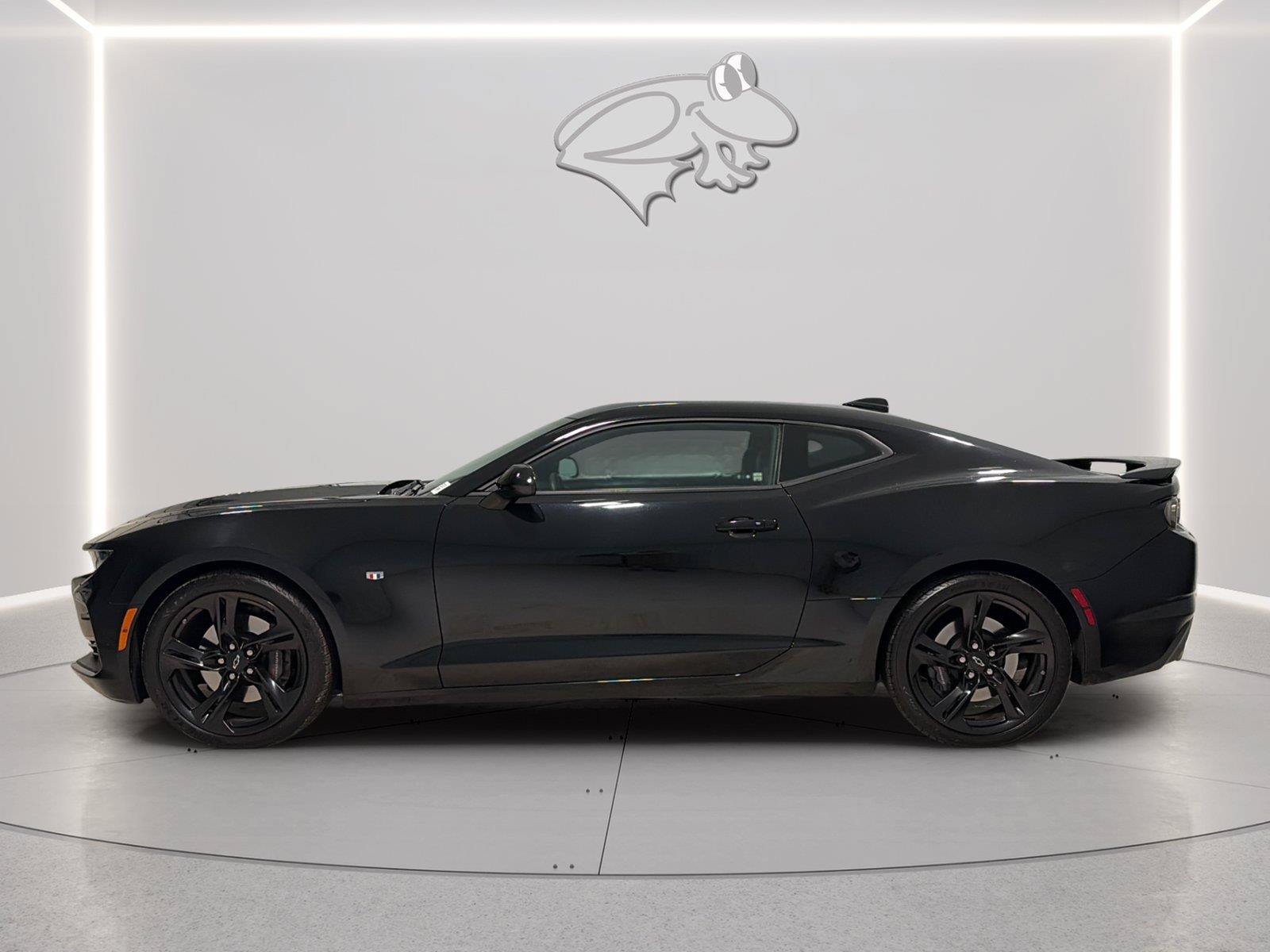 Used 2023 Chevrolet Camaro SS RWD image 2