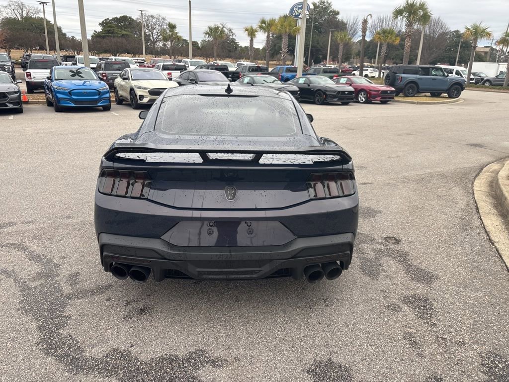 Certified 2025 Ford Mustang Dark Horse image 4