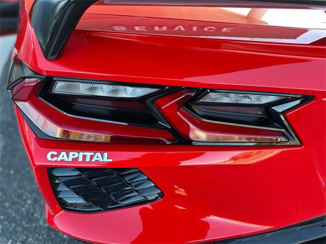 Used 2021 Chevrolet Corvette Stingray w/ Z51 Performance Package image 24