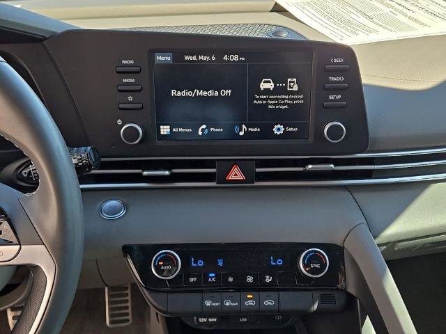 Used 2025 Hyundai Elantra Sport FWD image 34
