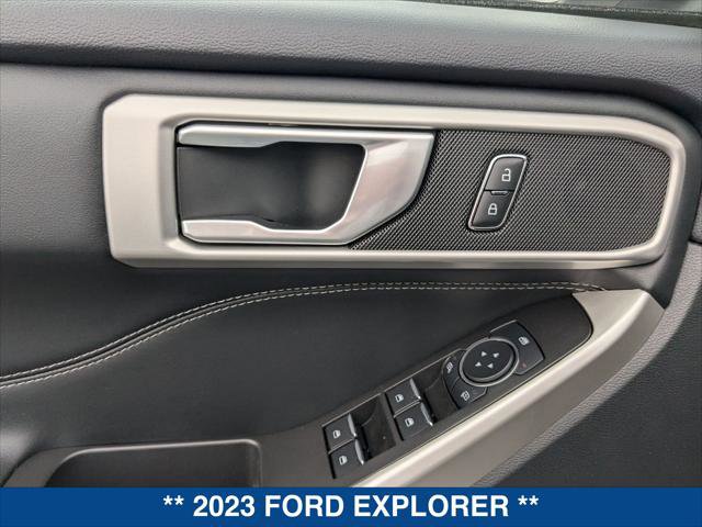 Certified 2023 Ford Explorer XLT w/ Equipment Group 202A RWD image 11