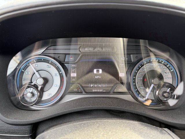 Used 2022 RAM 3500 Limited AWD/4WD image 17