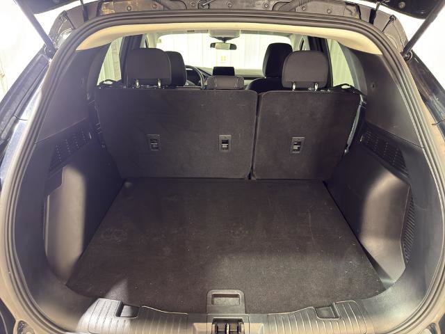 Certified 2025 Ford Escape Active w/ Cold Weather Package AWD/4WD image 9