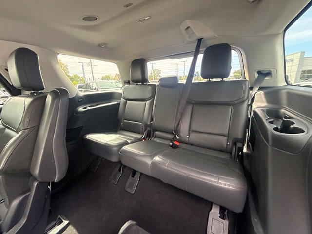 Certified 2025 Ford Expedition Active AWD/4WD image 16