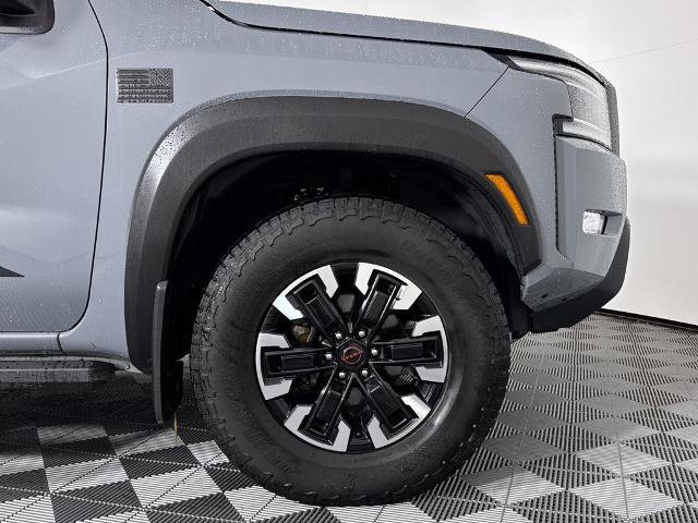 Used 2023 Nissan Frontier PRO-4X w/ Pro Convenience Package image 18