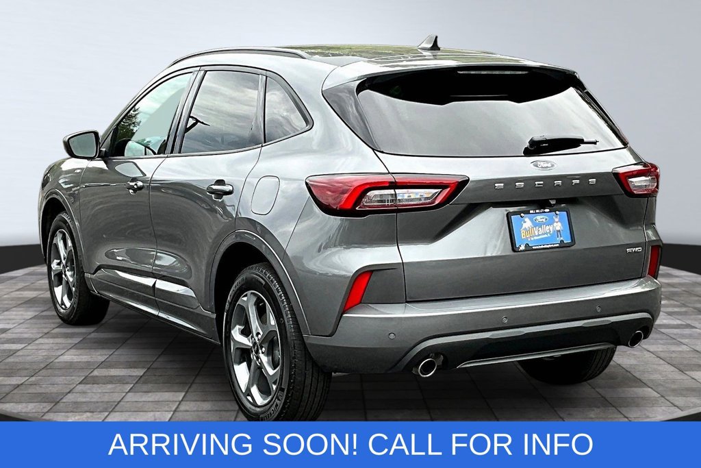 Certified 2024 Ford Escape ST-Line w/ Tech Pack #1 AWD/4WD image 4