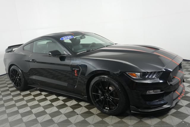 Certified 2020 Ford Mustang Shelby GT350 w/ Technology Package RWD image 2