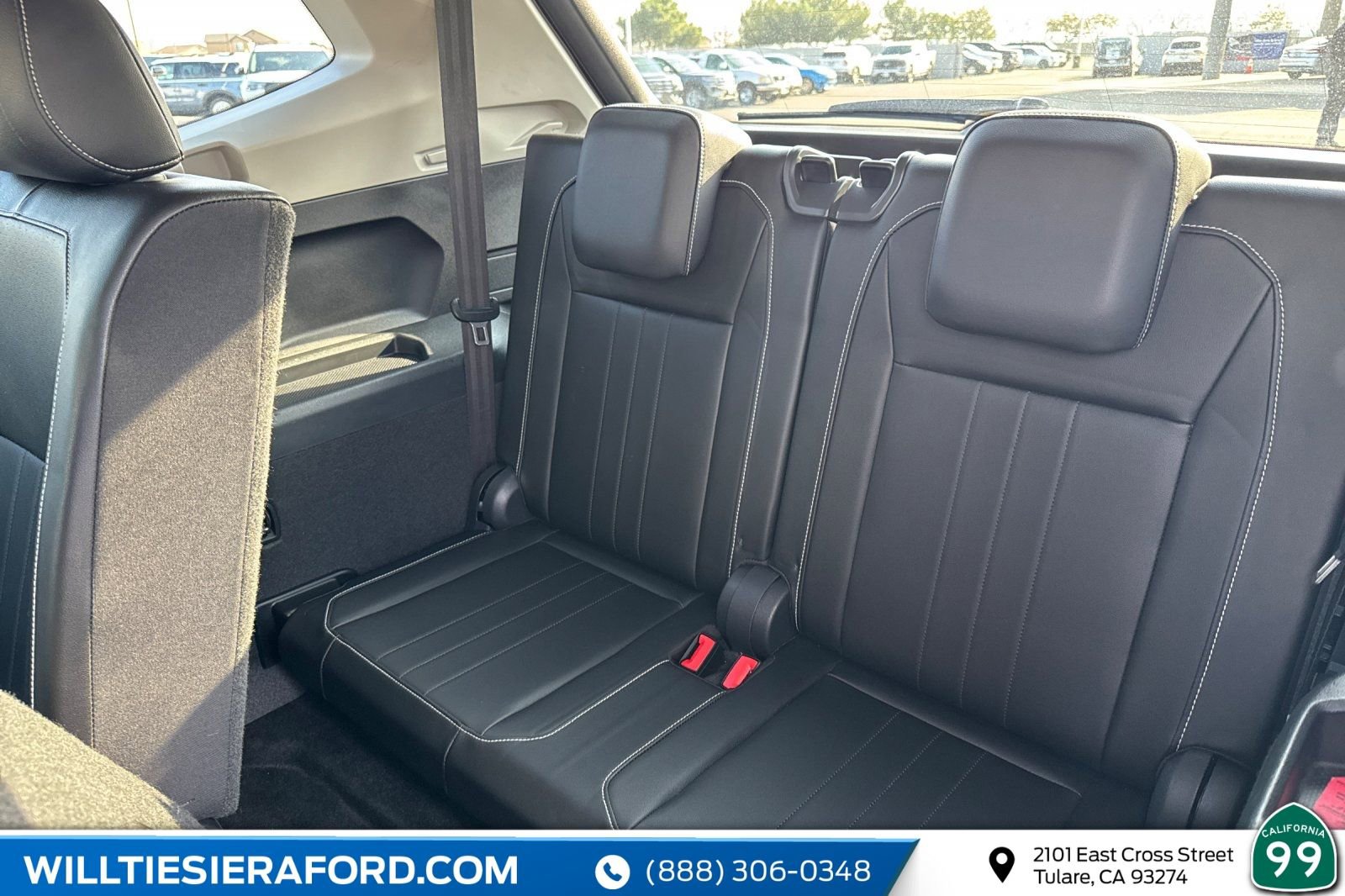 Used 2024 Volkswagen Tiguan SE image 18