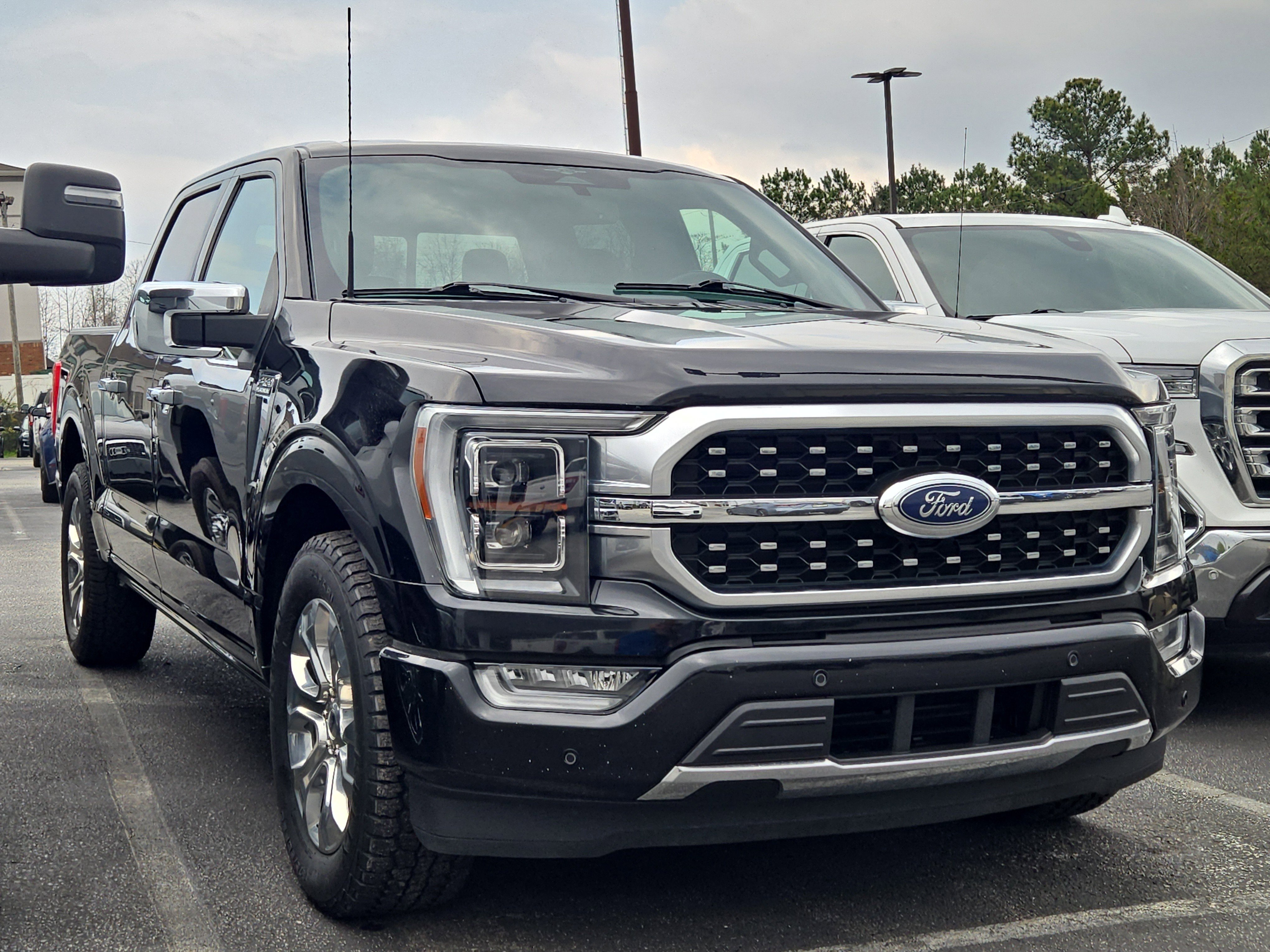 Certified 2023 Ford F150 Platinum image 3