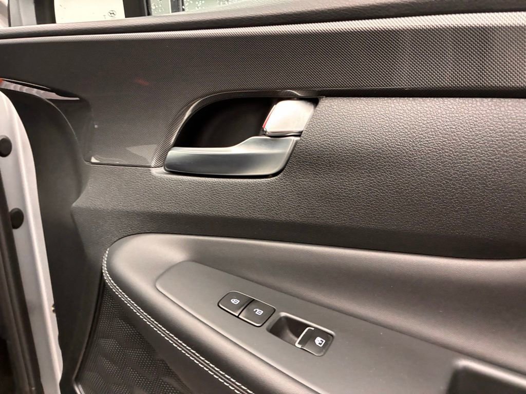 Used 2022 Hyundai Santa Fe SEL Premium image 25