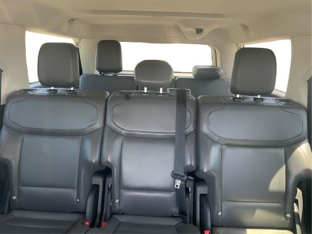 Certified 2025 Ford Expedition Max Active AWD/4WD image 15