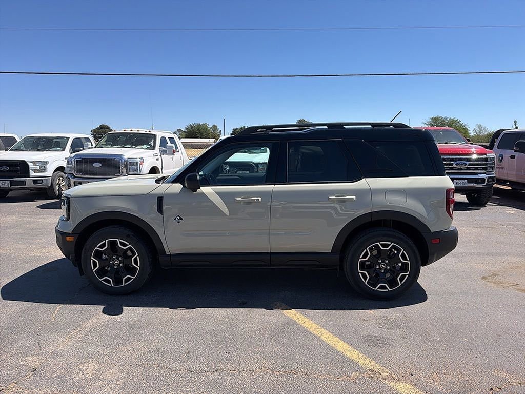 Certified 2025 Ford Bronco Sport Outer Banks w/ Outer Banks Tech Package+ image 4