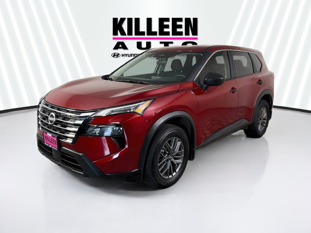 Used 2025 Nissan Rogue S FWD image 3
