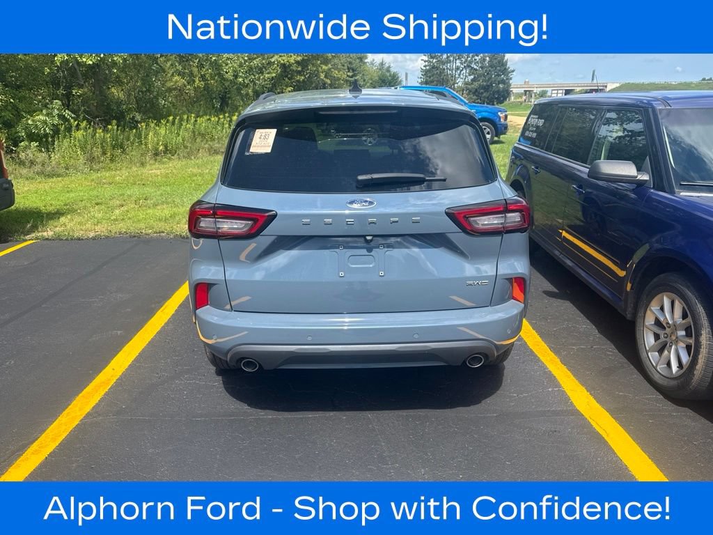 Certified 2024 Ford Escape ST-Line w/ Tech Pack #1 AWD/4WD image 5