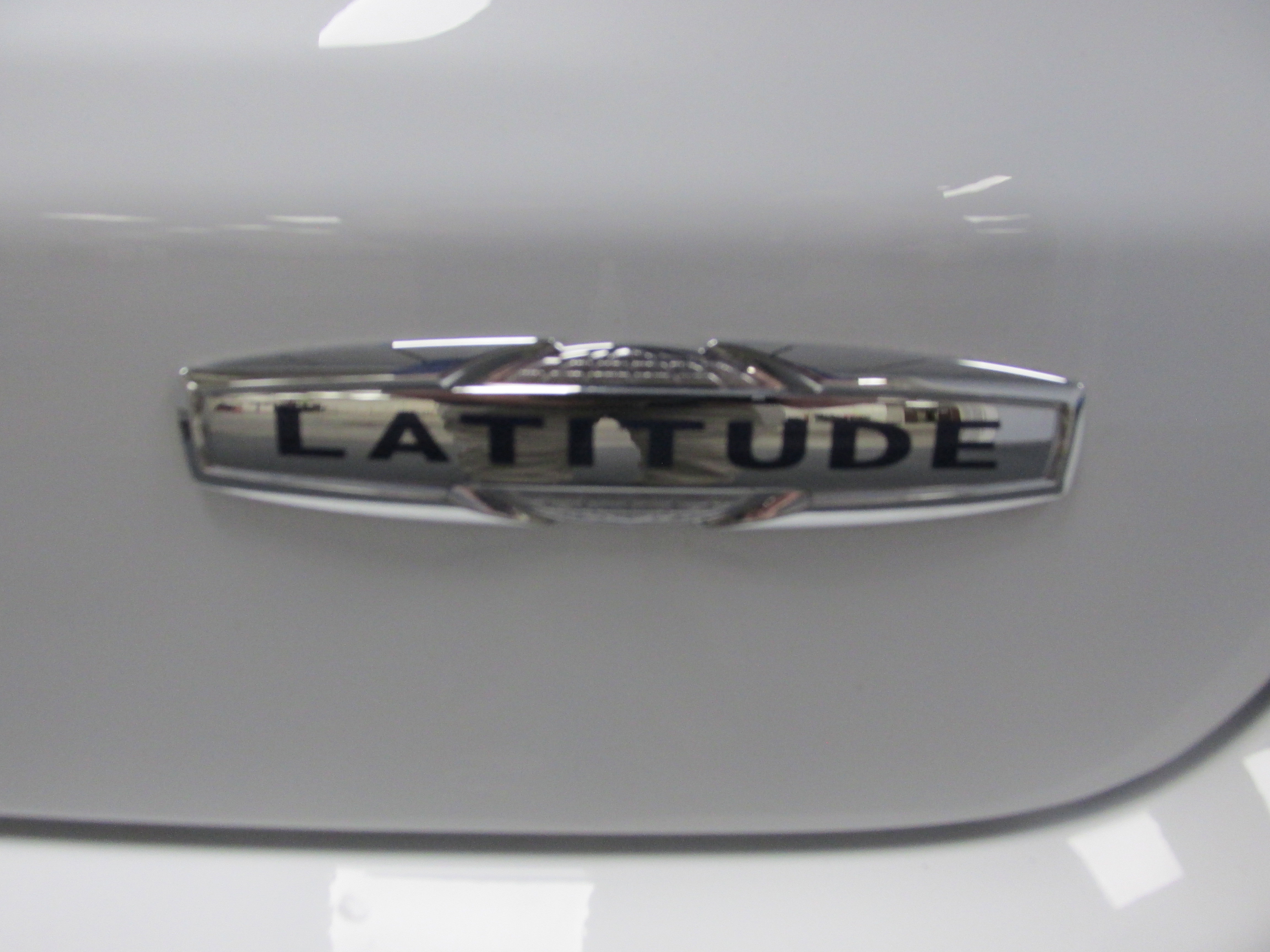 Used 2024 Jeep Compass Latitude image 20